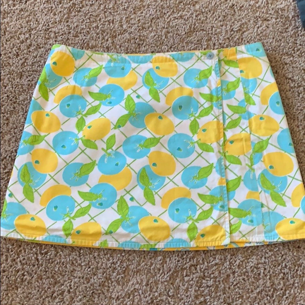 Lily Pulitzer Reversible wrap skirt size 10